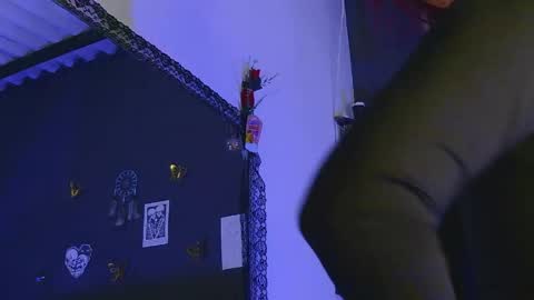 Megan online show from May 19, 4:52 am