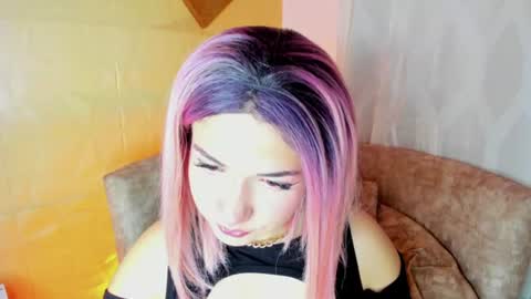     online show from July 28, 2:13 pm
