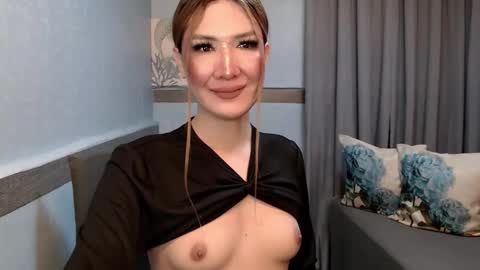 Megan online show from March 26, 7:30 pm