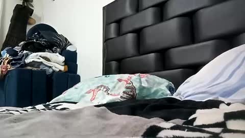 megan_greyxx online show from November 15, 9:49 pm