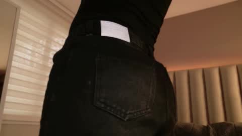     online show from September 17, 12:08 pm