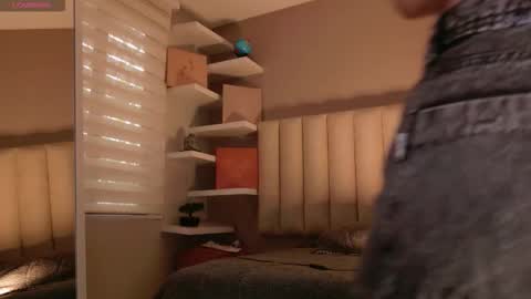     online show from October 13, 11:56 am