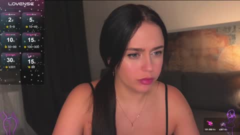 Snapshot of megan_nilson chatting on January 29, 9:39 pm Megan online show from January 29, 9:39 pm