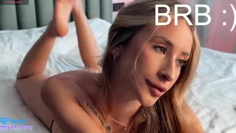 Stacy UTC 700   0800am-0200pm  online show from April 14, 4:38 am