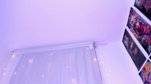 Megan  online show from November 4, 6:04 am