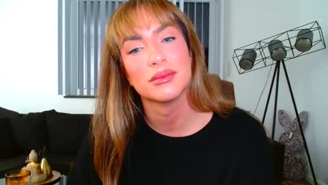 Megan Cox online show from February 5, 8:12 pm