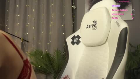 MeganieX online show from November 12, 2:03 am