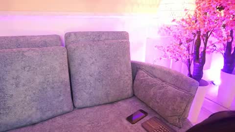 Megan Lowell online show from March 5, 7:34 pm