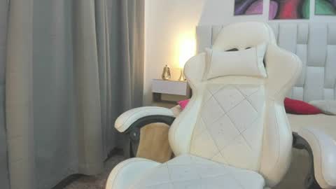 Megan Queen online show from July 27, 2:58 pm