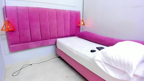 Megan  online show from October 20, 8:03 pm