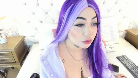 Megan online show from September 22, 11:47 am