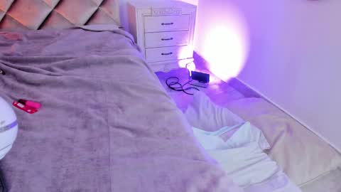 M E G A R A online show from February 11, 7:23 am