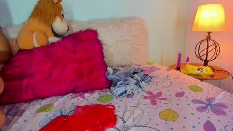 Meggan online show from February 15, 11:03 pm