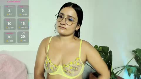 Meghan online show from September 12, 6:48 am