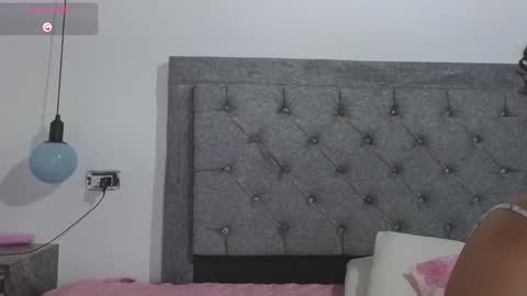 Meghan  online show from November 18, 9:51 pm