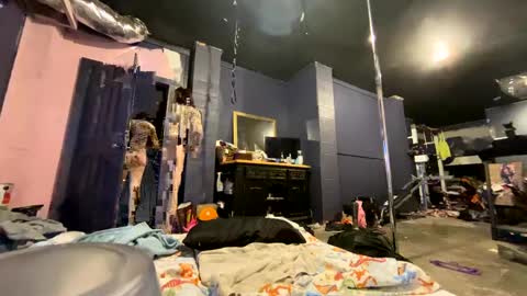 Snapshot of meghanhanx chatting on March 5, 12:49 am meghan online show from March 5, 12:49 am