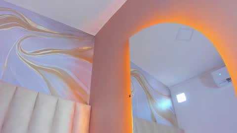 Meghan online show from March 5, 7:17 pm