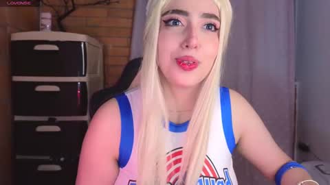 Megumi online show from January 5, 8:43 am