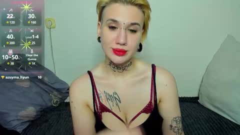 Megan  Megumi online show from January 18, 7:59 am