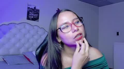 Mei online show from March 27, 1:33 am