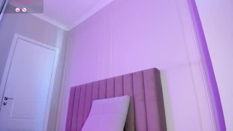 Mei online show from February 11, 4:05 am