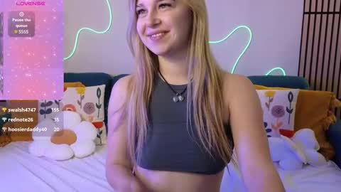 Mel online show from October 16, 9:09 am