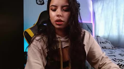 MELANI online show from October 23, 3:02 pm