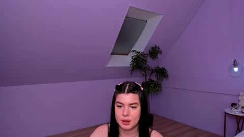 Melanie online show from February 21, 7:54 pm