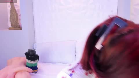 Melanie online show from December 2, 11:41 am