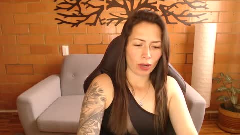 Melanny online show from September 10, 1:45 pm