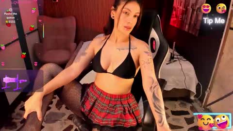 MelanyLuv online show from November 23, 1:14 am