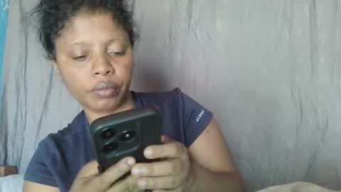 Snapshot of meld2599 chatting on October 8, 10:10 am meld2599 online show from October 8, 10:10 am