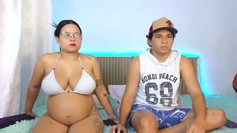 Meli And Sebas online show from November 24, 7:34 pm