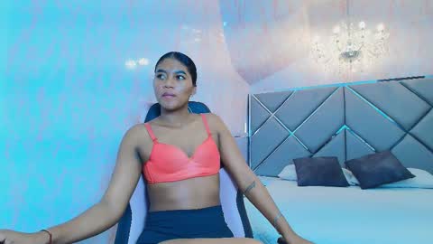 MELII EBONY online show from October 30, 1:01 pm