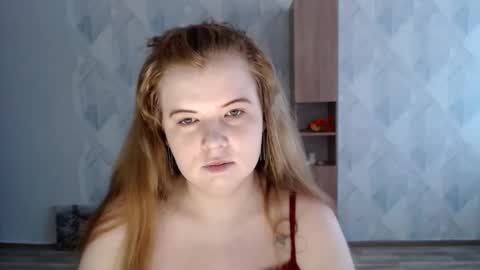 Snapshot of melina_beauty chatting on October 24, 9:54 am Melina online show from October 24, 9:54 am