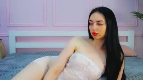 Melisa online show from February 7, 1:03 pm