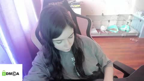 melisanilson online show from March 9, 7:23 am