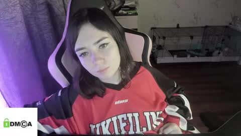 melisanilson online show from February 28, 12:43 am