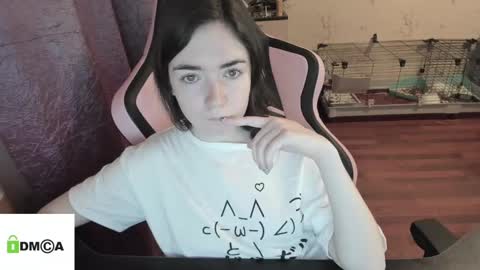 melisanilson online show from January 19, 5:15 am