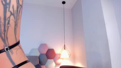 Melissa online show from February 18, 12:17 pm