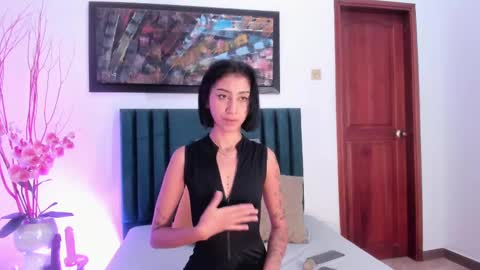 Melissa online show from February 11, 12:15 pm