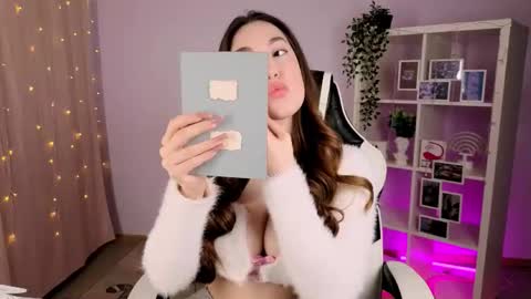 Snapshot of melissagray_ chatting on October 12, 6:39 am melissagray_ online show from October 12, 6:39 am