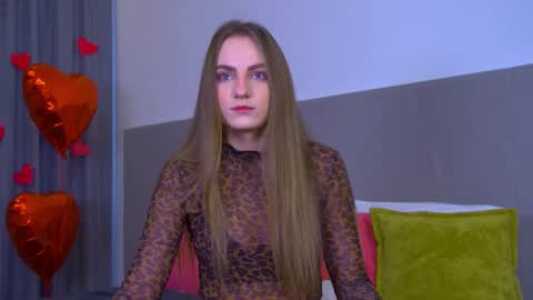 MelissaBerry online show from February 24, 7:44 am