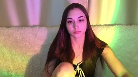 Mel online show from October 16, 9:09 am