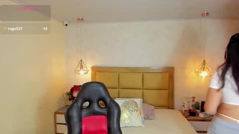    online show from March 21, 7:51 pm