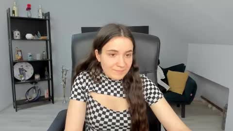 melissawiliam online show from December 16, 12:44 pm