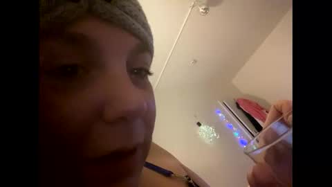 Melli online show from January 2, 7:18 pm