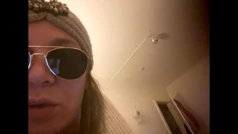 Melli online show from December 14, 2:22 am