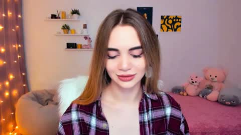 Snapshot of mellifluoustess chatting on January 11, 11:35 pm Tessa online show from January 11, 11:35 pm