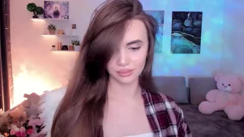 Tessa online show from December 19, 10:16 pm